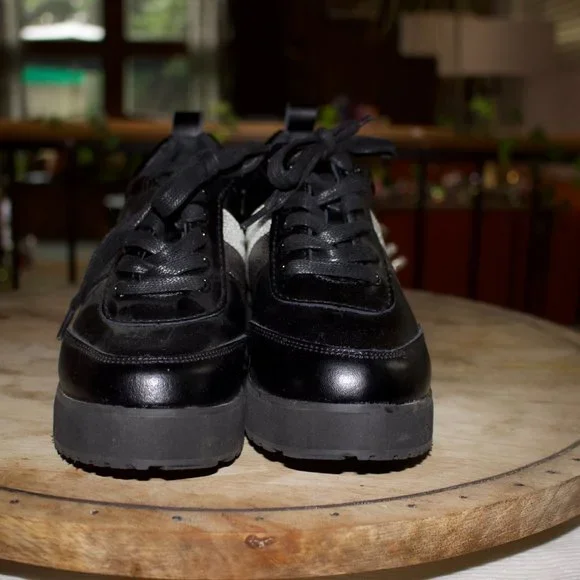 Very Volatile Black Leather Hidden Platform Sneaker Glitter Stripes NWOT Sz 8 - Picture 5 of 8